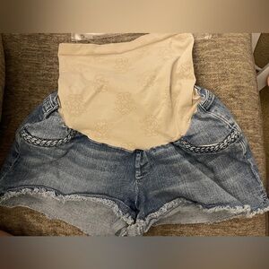 Jessica Simpson Maternity Shorts size Medium #99